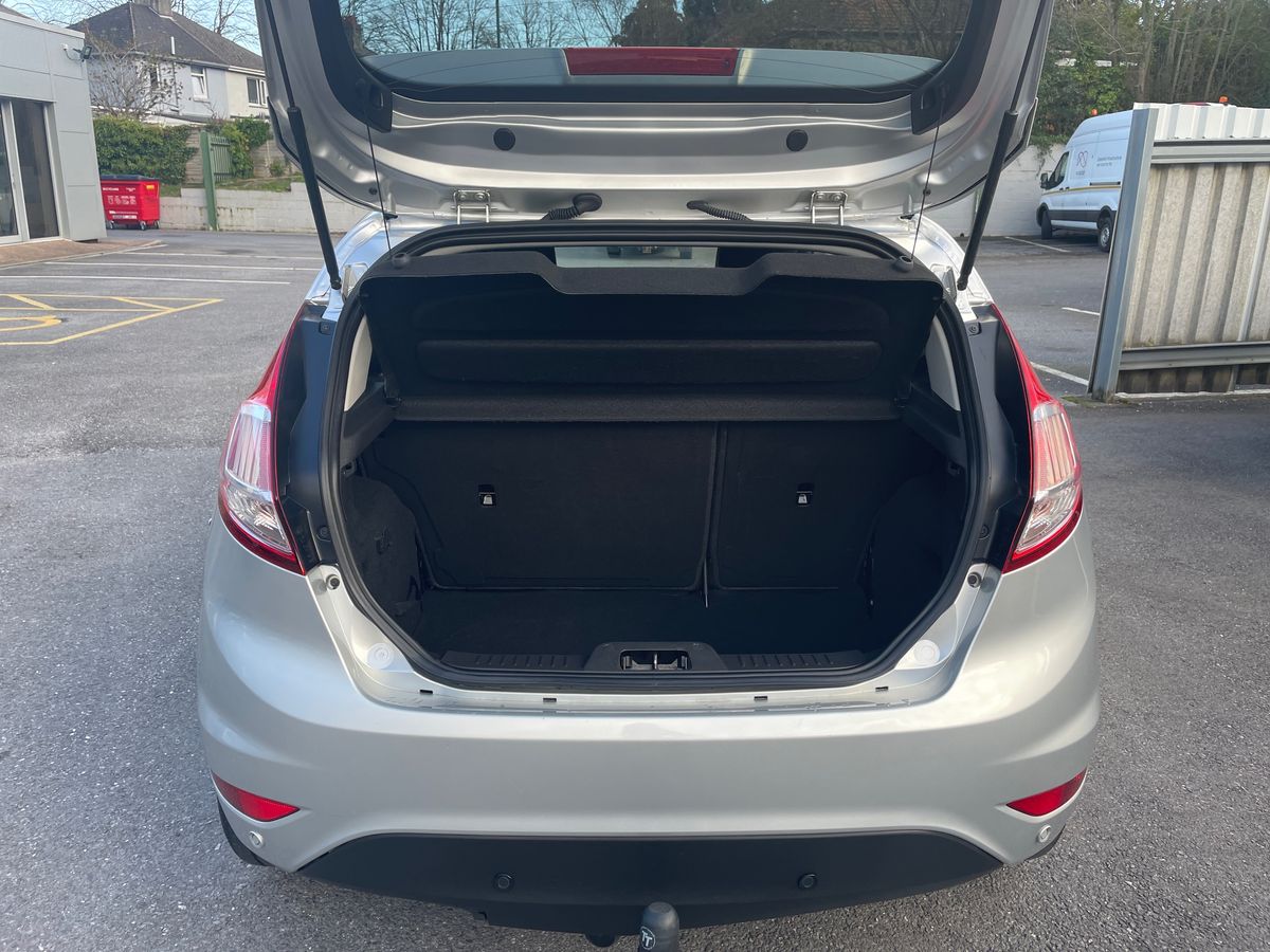 Used Ford Fiesta 2017 for sale - 77726018: Photo 17