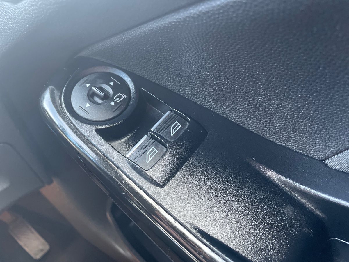 Used Ford Fiesta 2017 for sale - 77726018: Photo 24