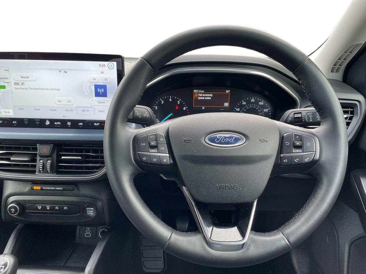 Used Ford Focus 2022 for sale - 76203549: Photo 21