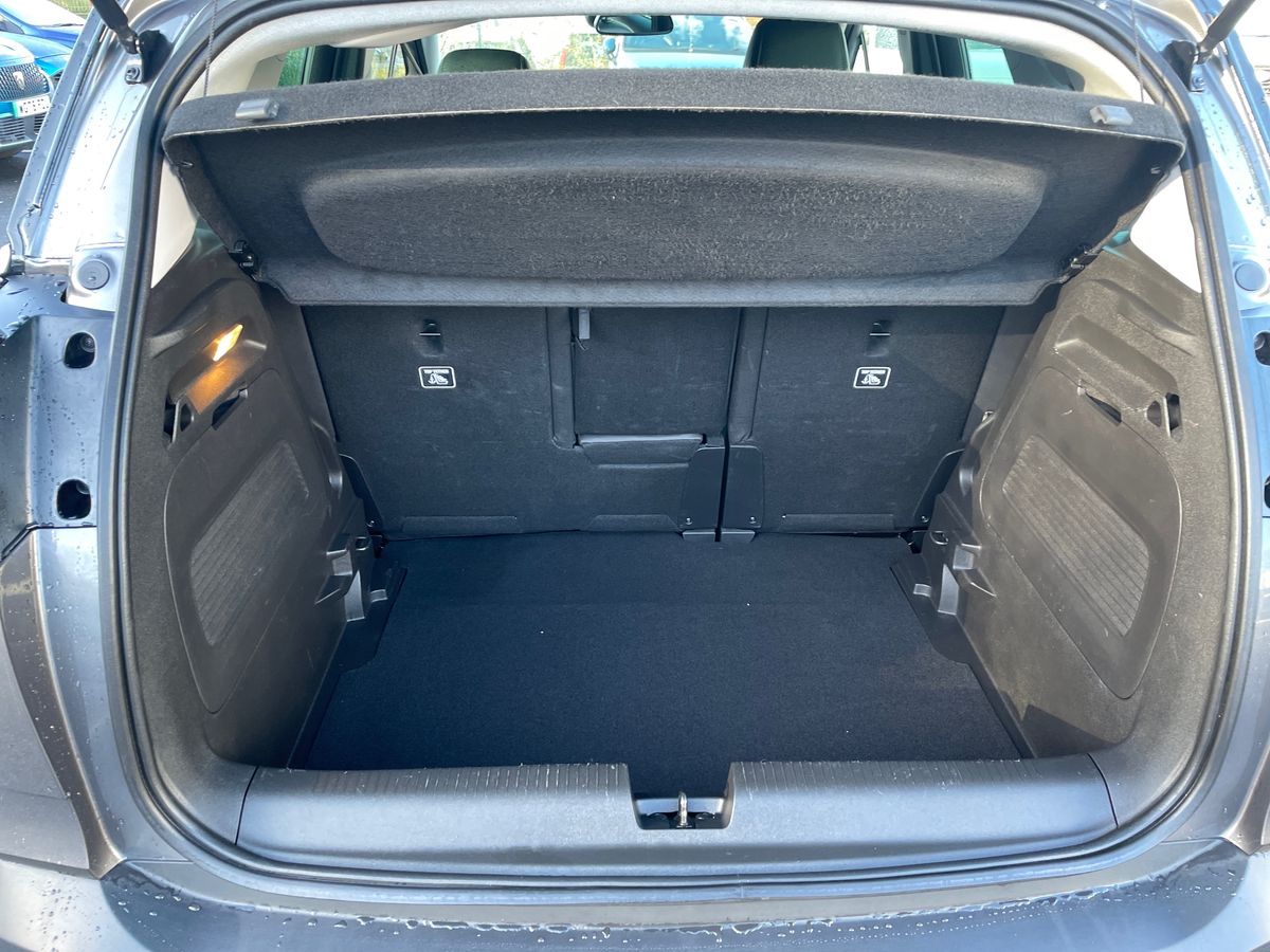 Used Vauxhall Crossland 2022 for sale - 76928021: Photo 34