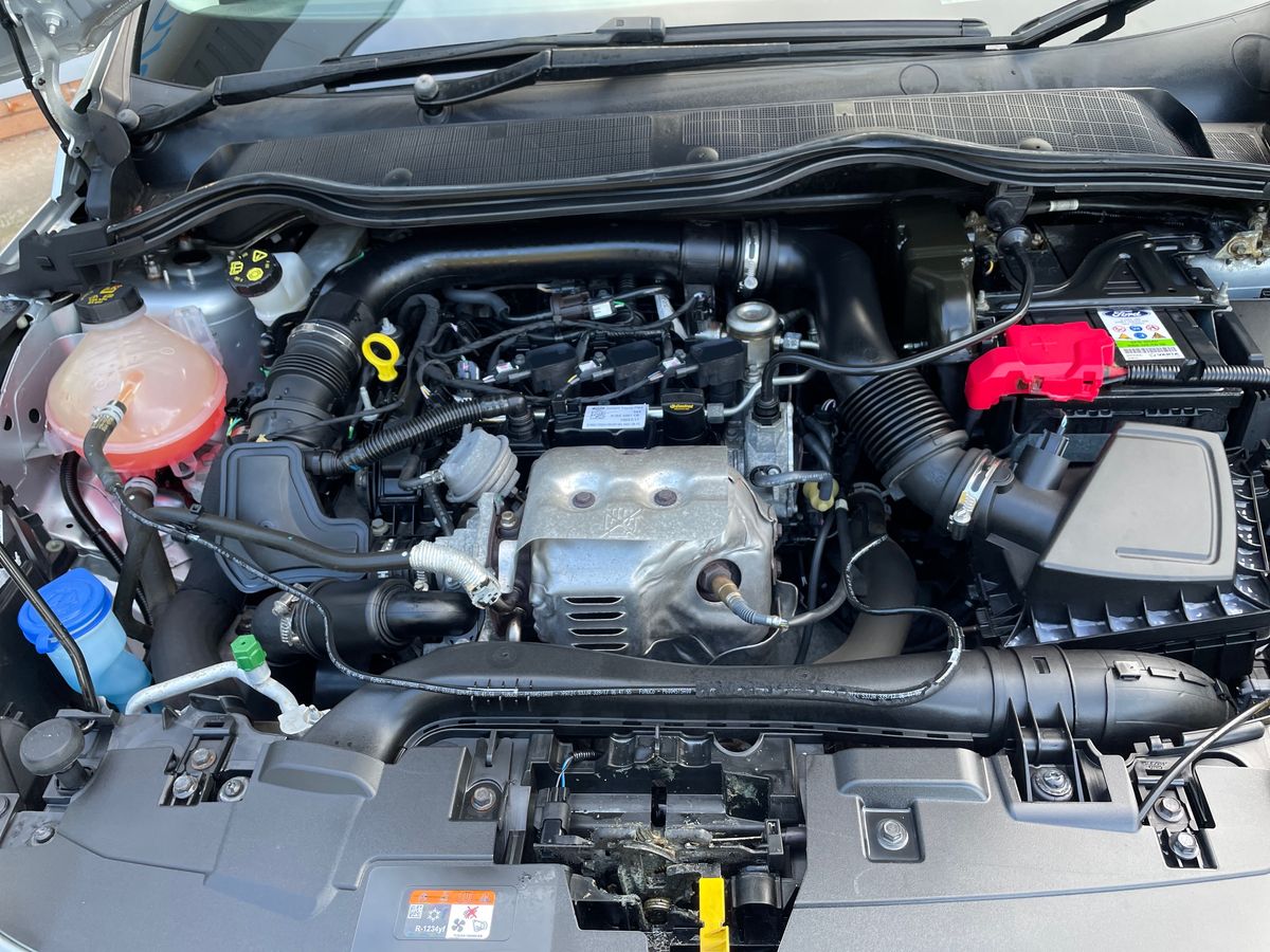 Vehicle 33