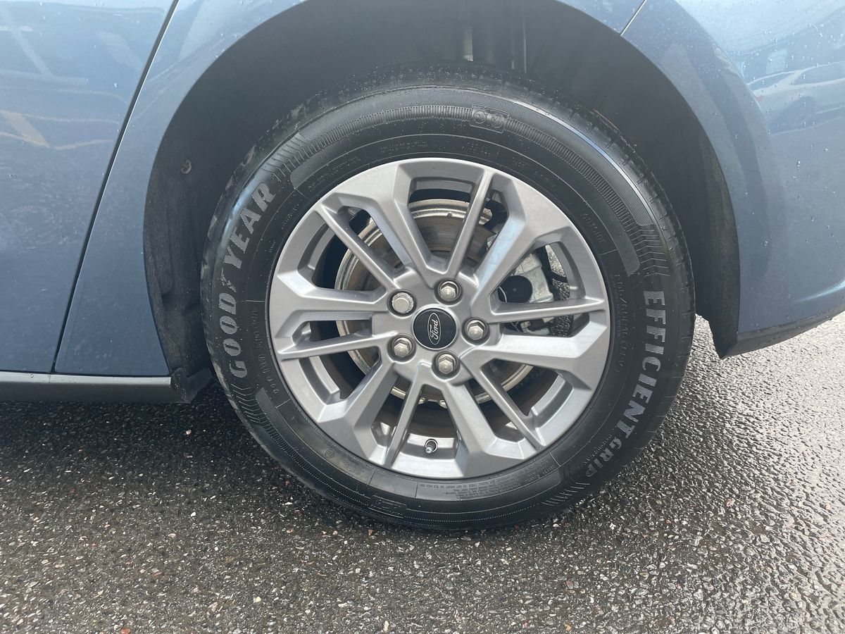 Used Ford Focus 2023 for sale - 77893904: Photo 14