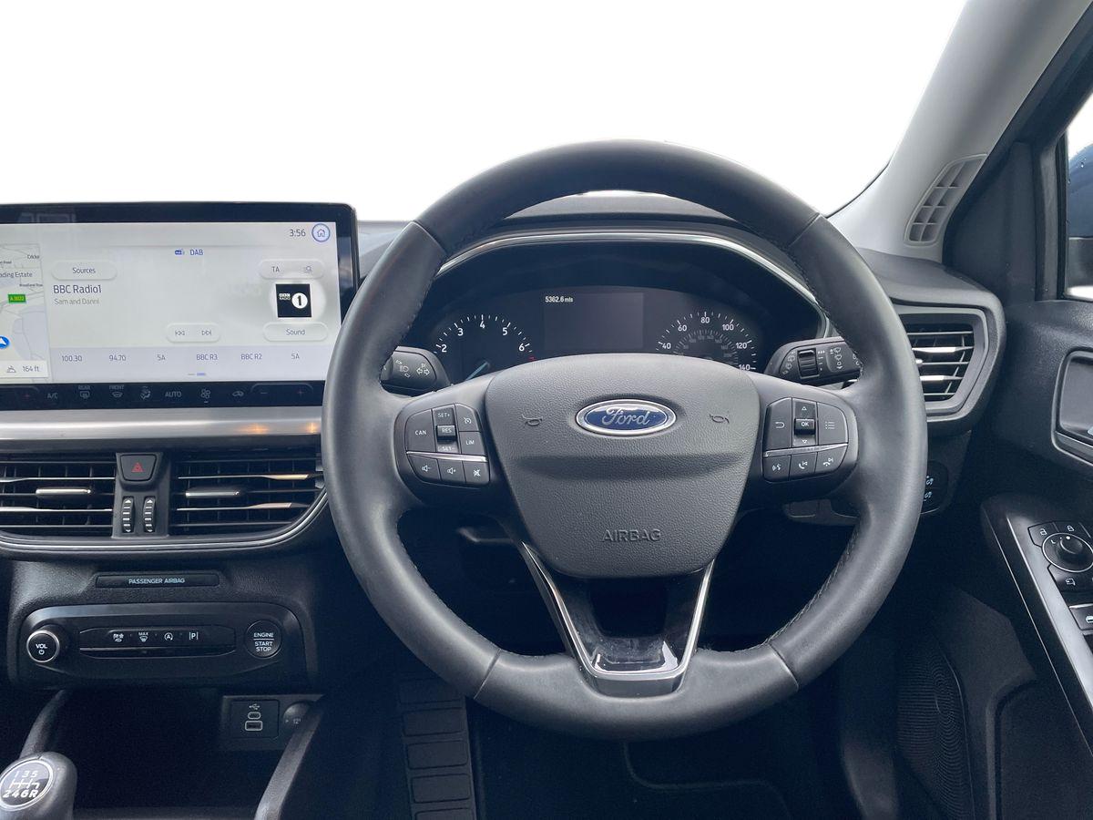 Used Ford Focus 2023 for sale - 77893904: Photo 21