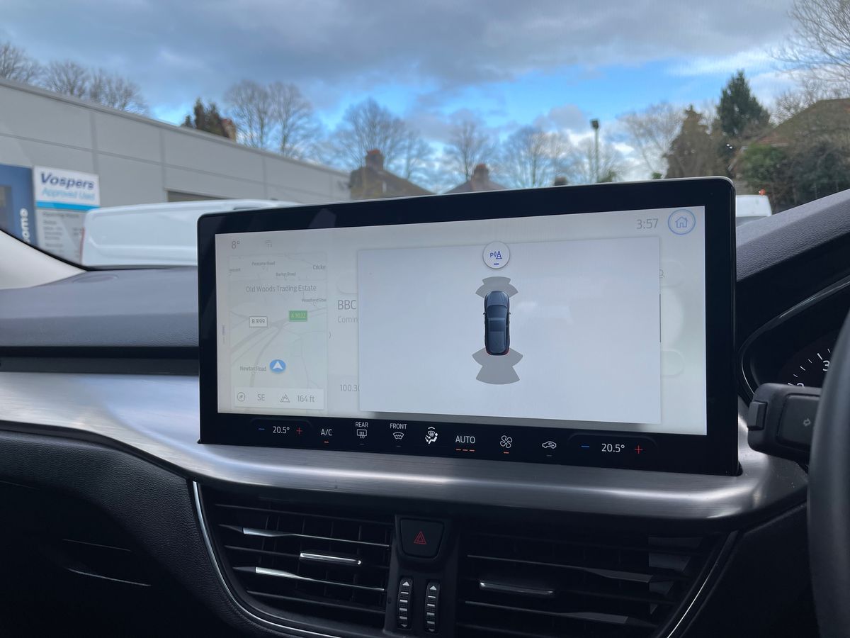 Used Ford Focus 2023 for sale - 77893904: Photo 34