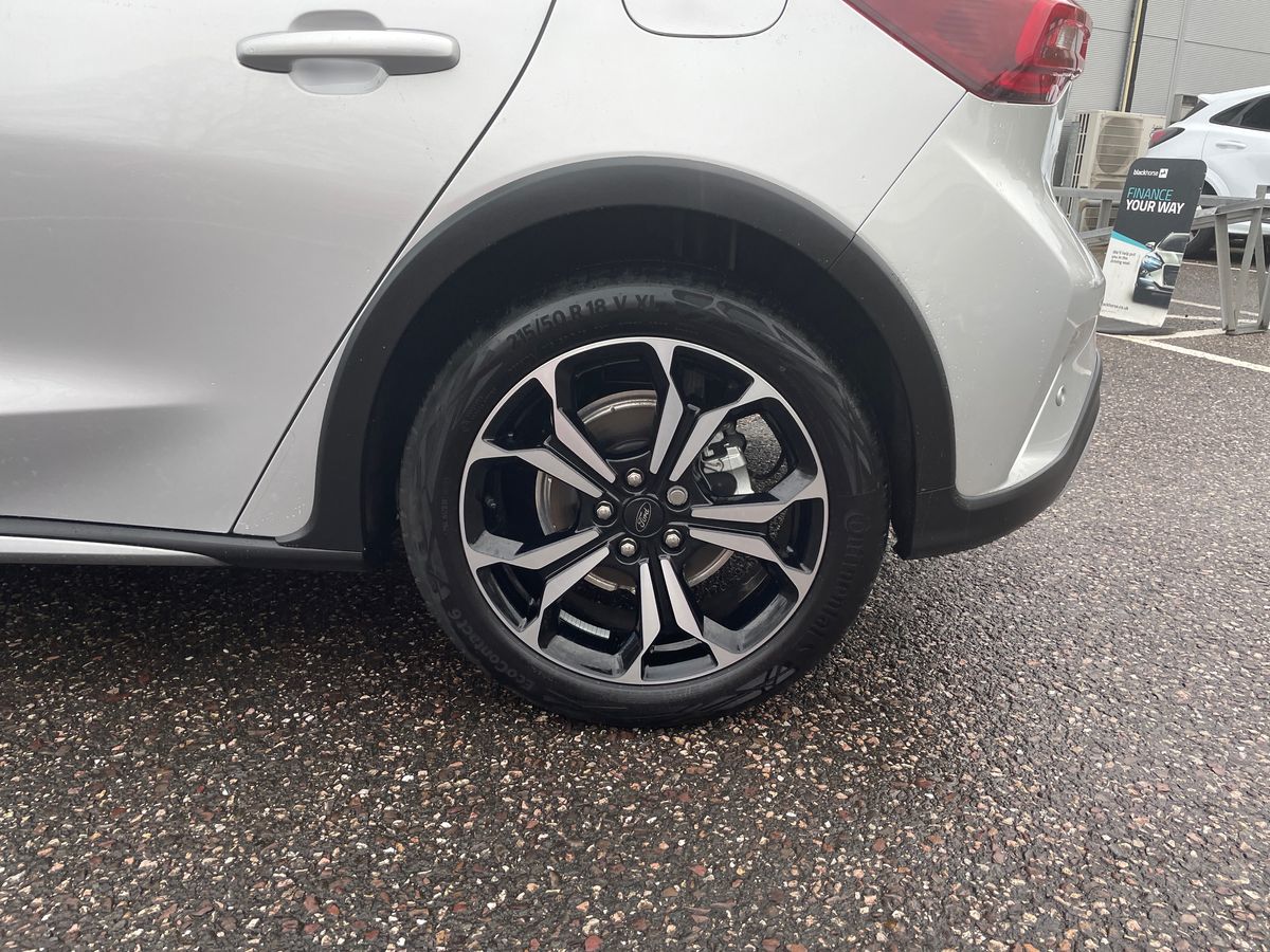 Used Ford Focus 2023 for sale - 76479775: Photo 14