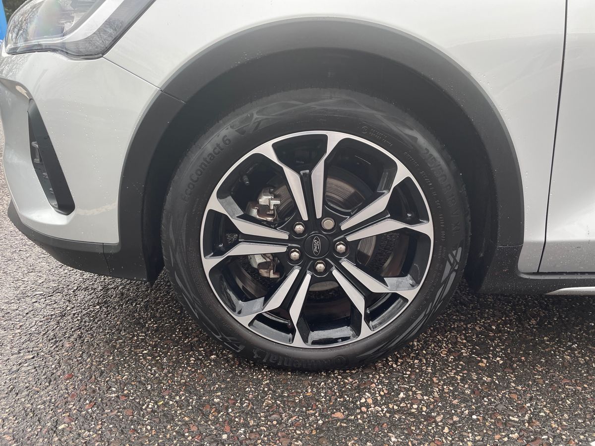 Used Ford Focus 2023 for sale - 76479775: Photo 15