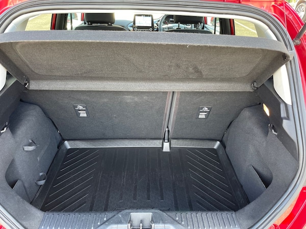 Used Ford Fiesta 2018 for sale - 76074429: Photo 17