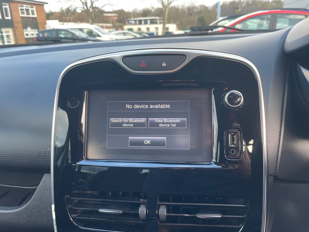 Used Renault Clio 2016 for sale - 77050893: Photo 35