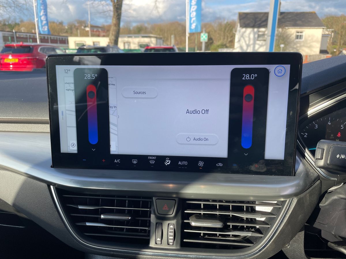 Used Ford Focus 2023 for sale - 77810190: Photo 26