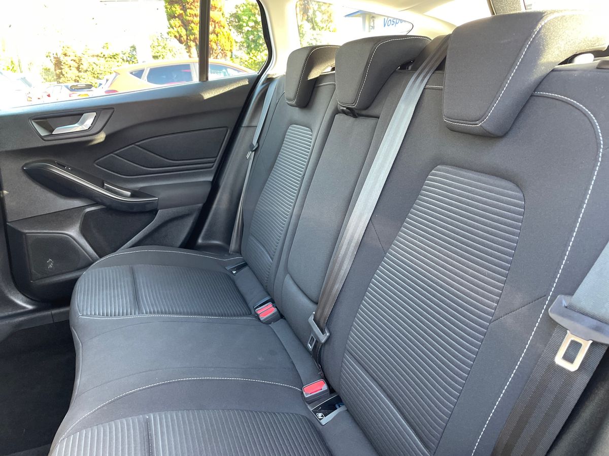 Used Ford Focus 2023 for sale - 77810190: Photo 34