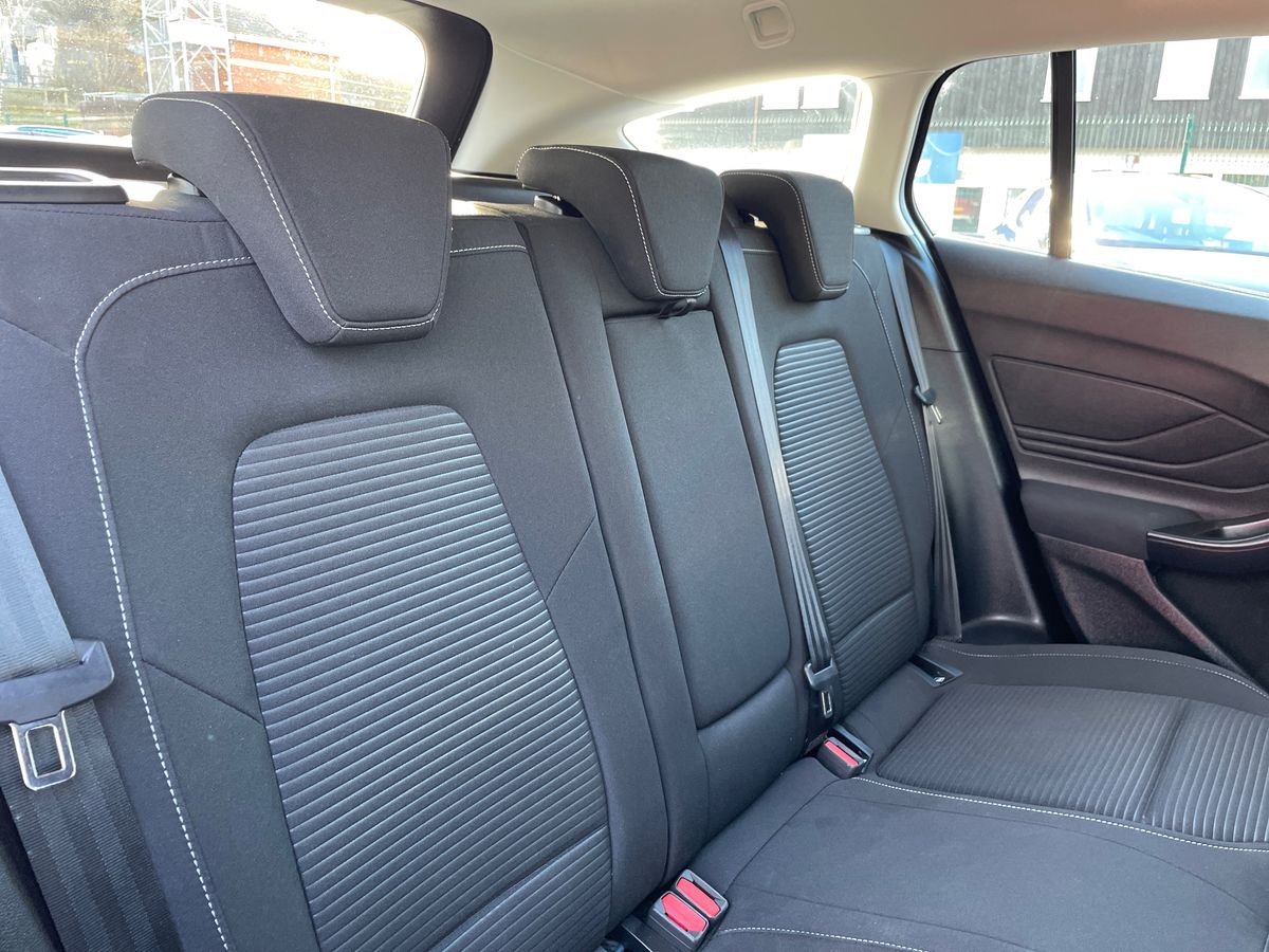 Used Ford Focus 2023 for sale - 77810190: Photo 35