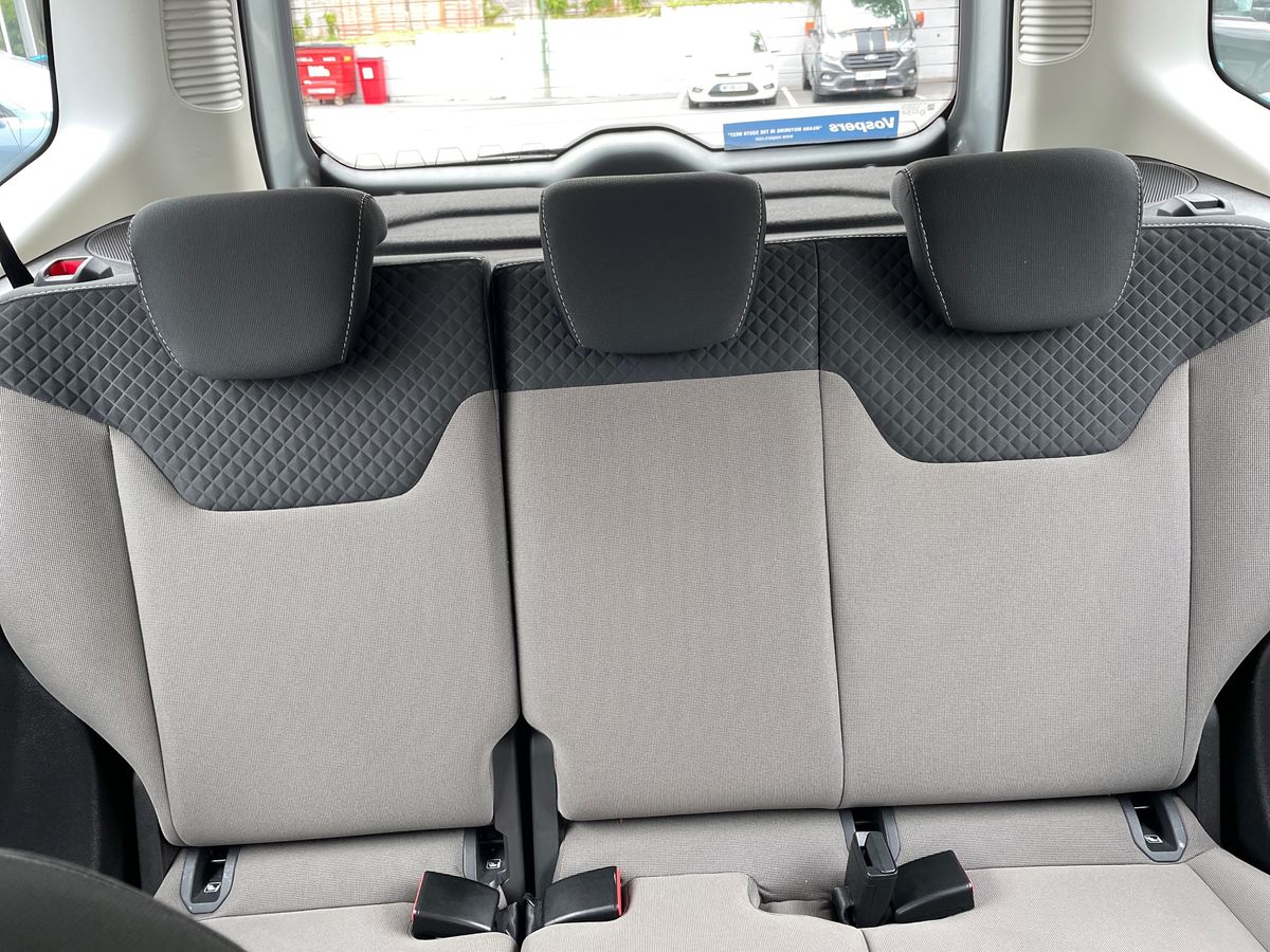 Vehicle 28