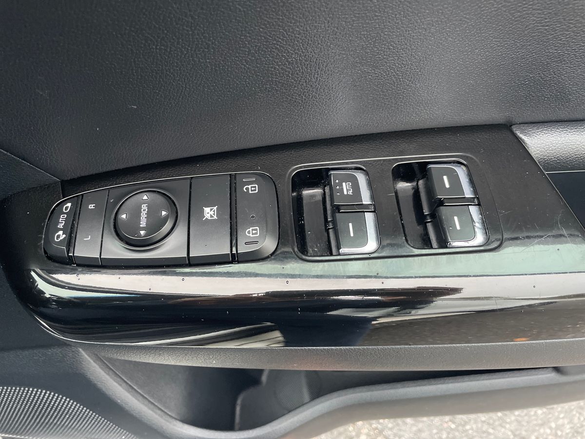 Used Kia Sportage 2017 for sale - 76589883: Photo 24