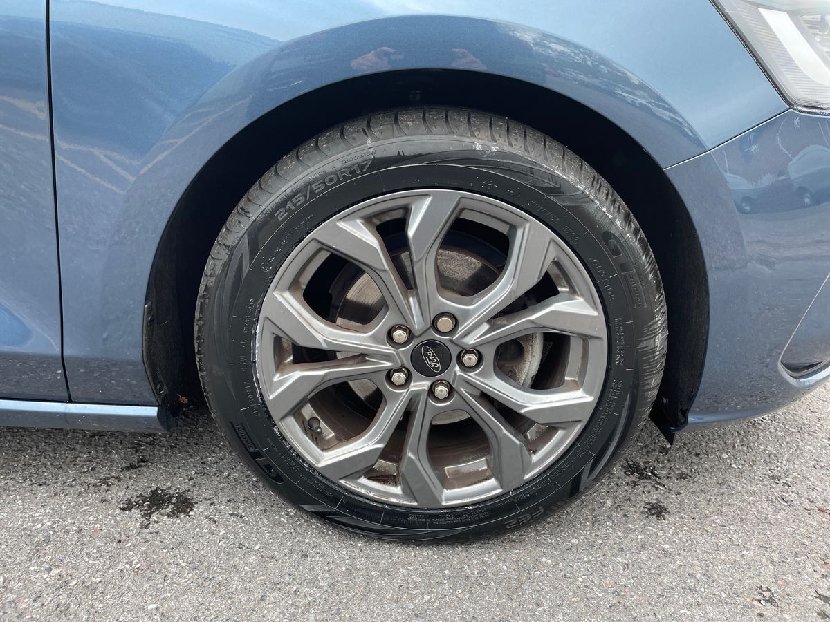 Used Ford Focus 2023 for sale - 77903230: Photo 11