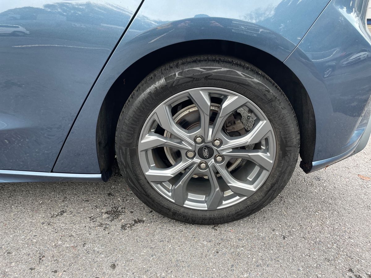 Used Ford Focus 2023 for sale - 77903230: Photo 14