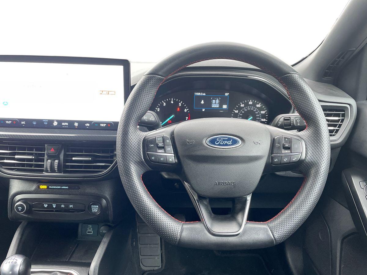 Used Ford Focus 2023 for sale - 77903230: Photo 21