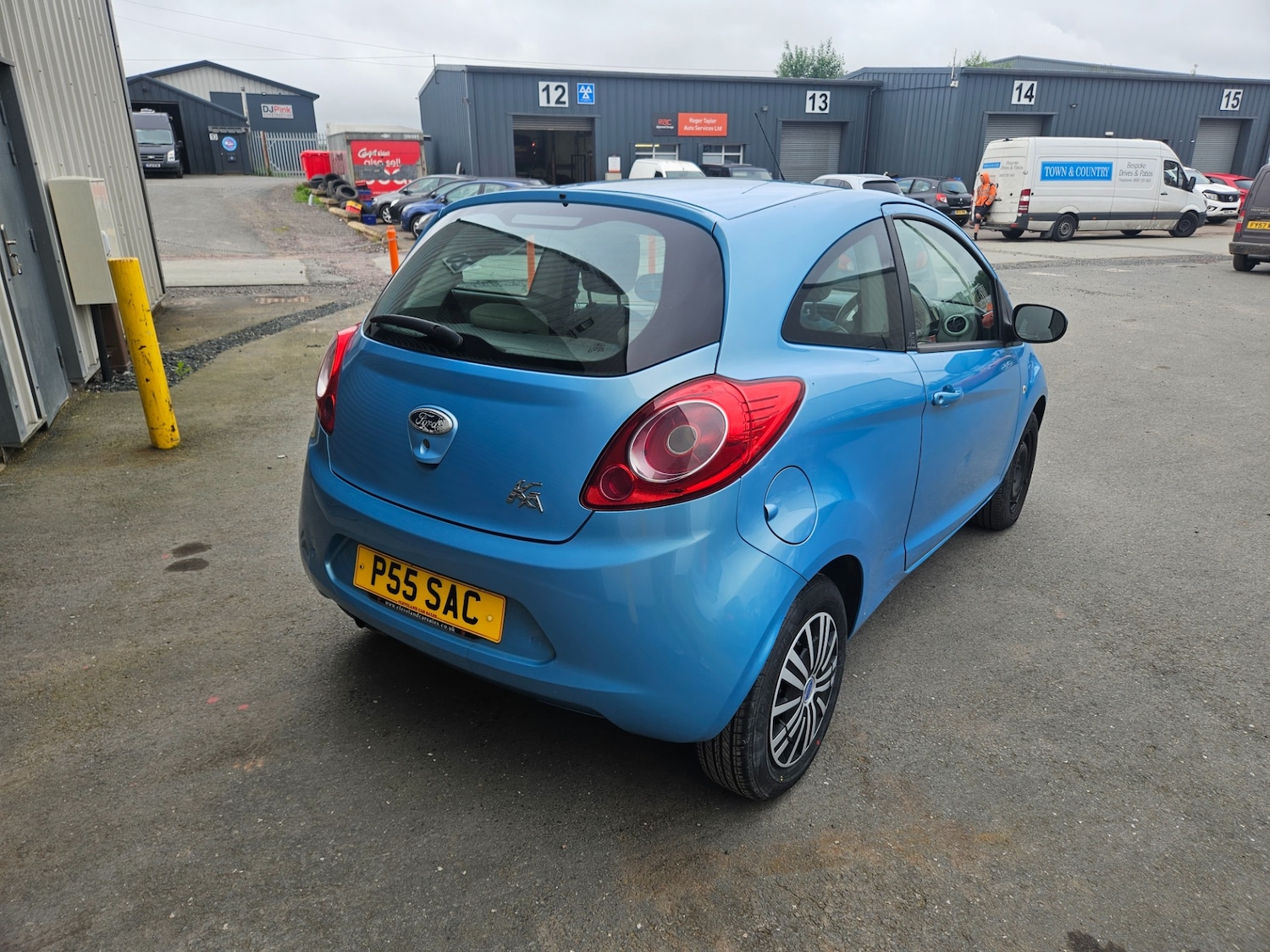 Vehicle 3