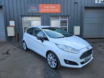 2017 (66) - 1.0 EcoBoost Titanium 5dr