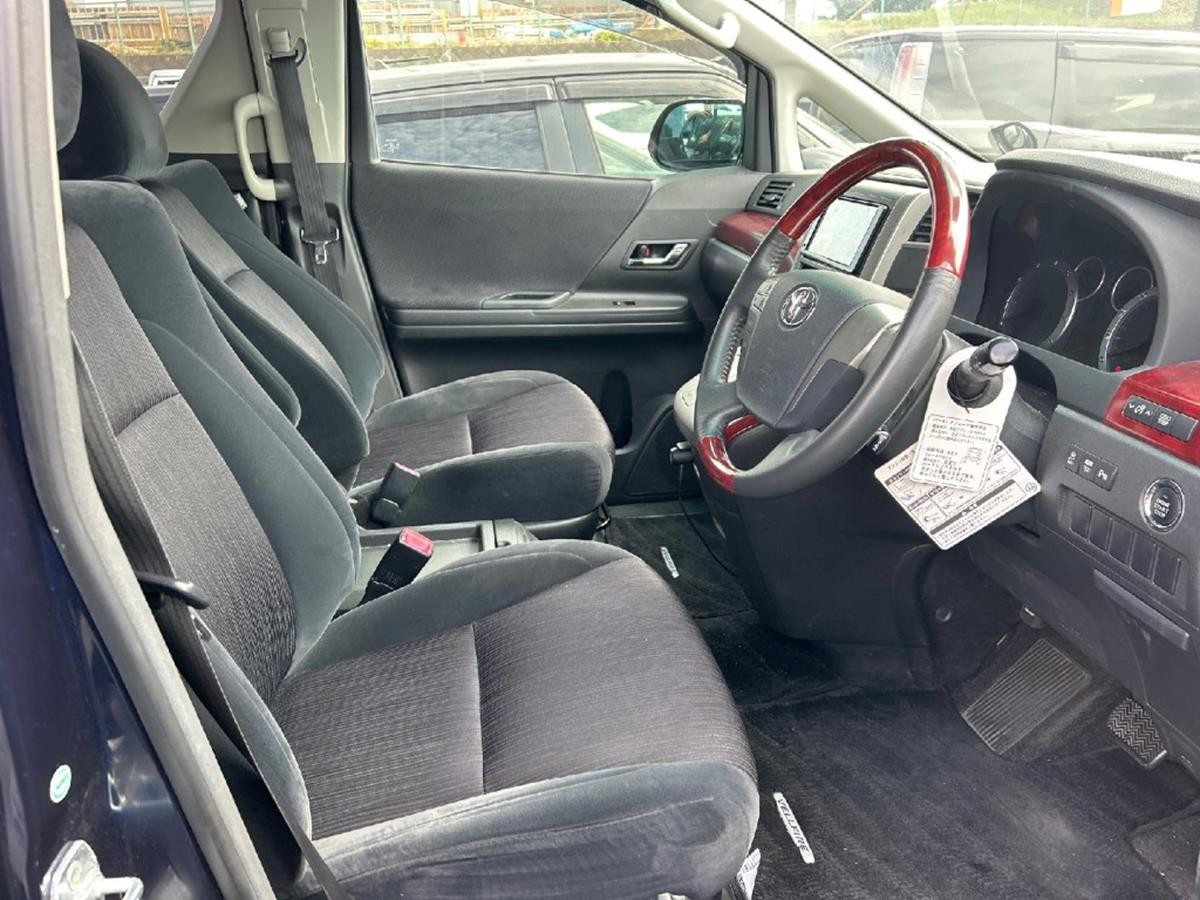 Used Toyota Vellfire for sale - 76638009: Photo 8