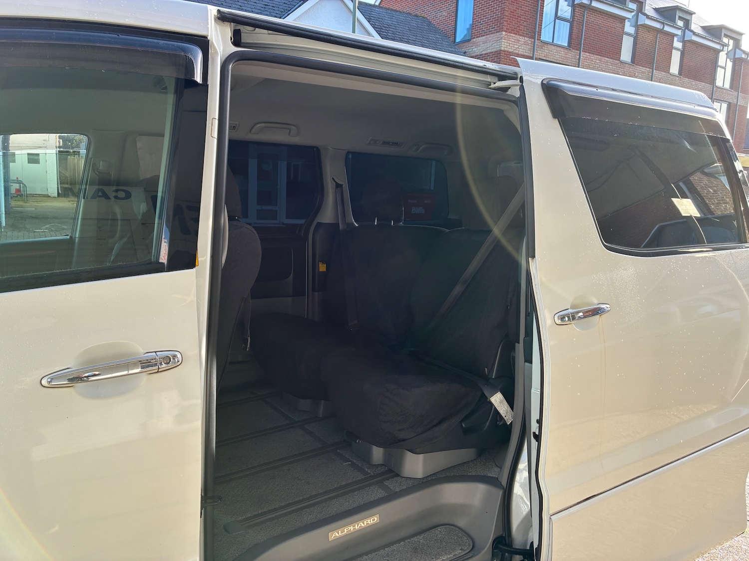 Used Toyota Alphard for sale - 75717828: Photo 6