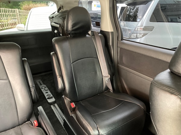 Used Toyota Alphard 2024 for sale - 75987170: Photo 21