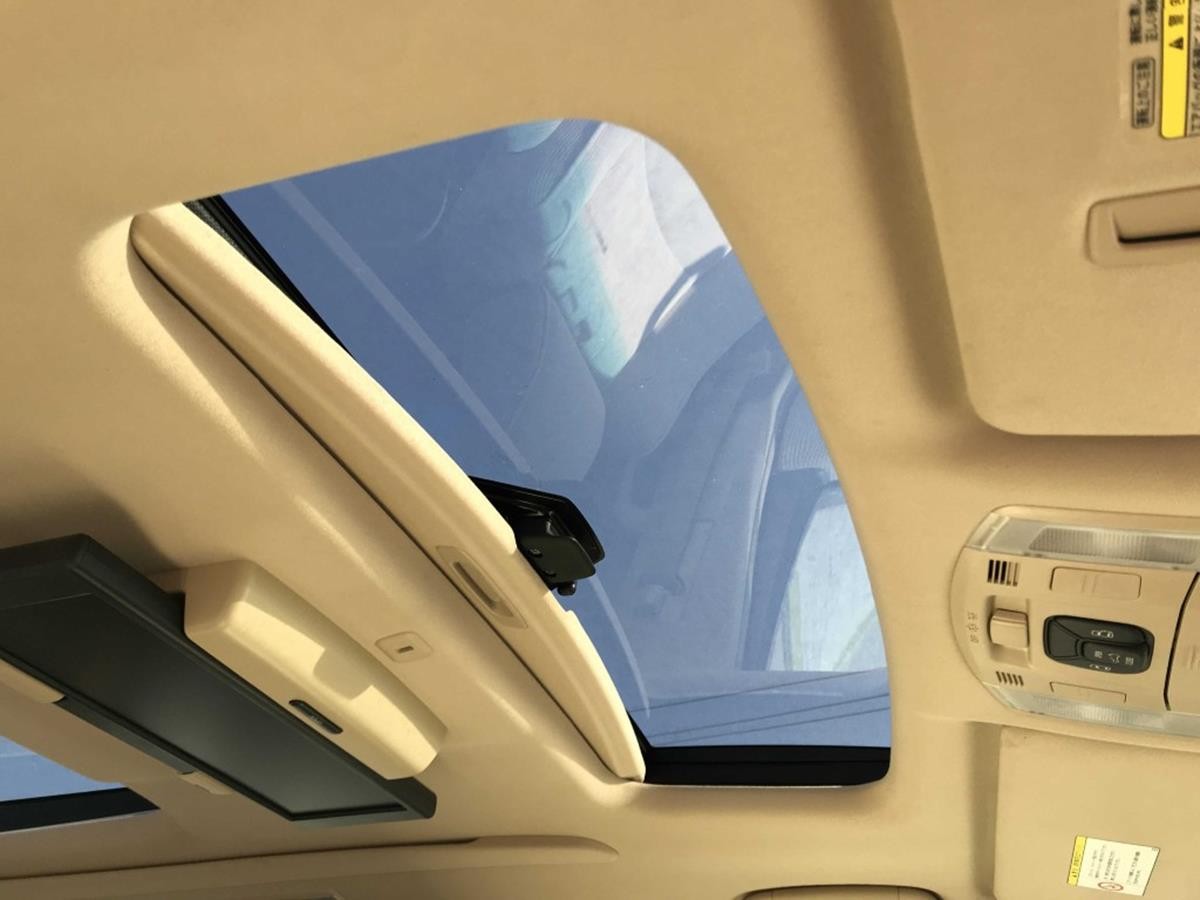 Used Toyota Vellfire for sale - 77368825: Photo 10