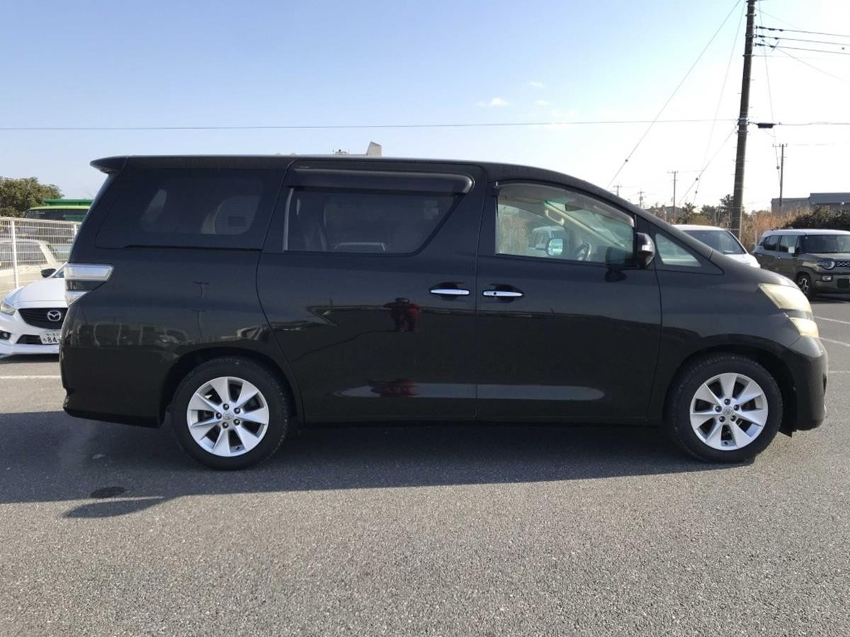 Used Toyota Vellfire for sale - 77368825: Photo 3