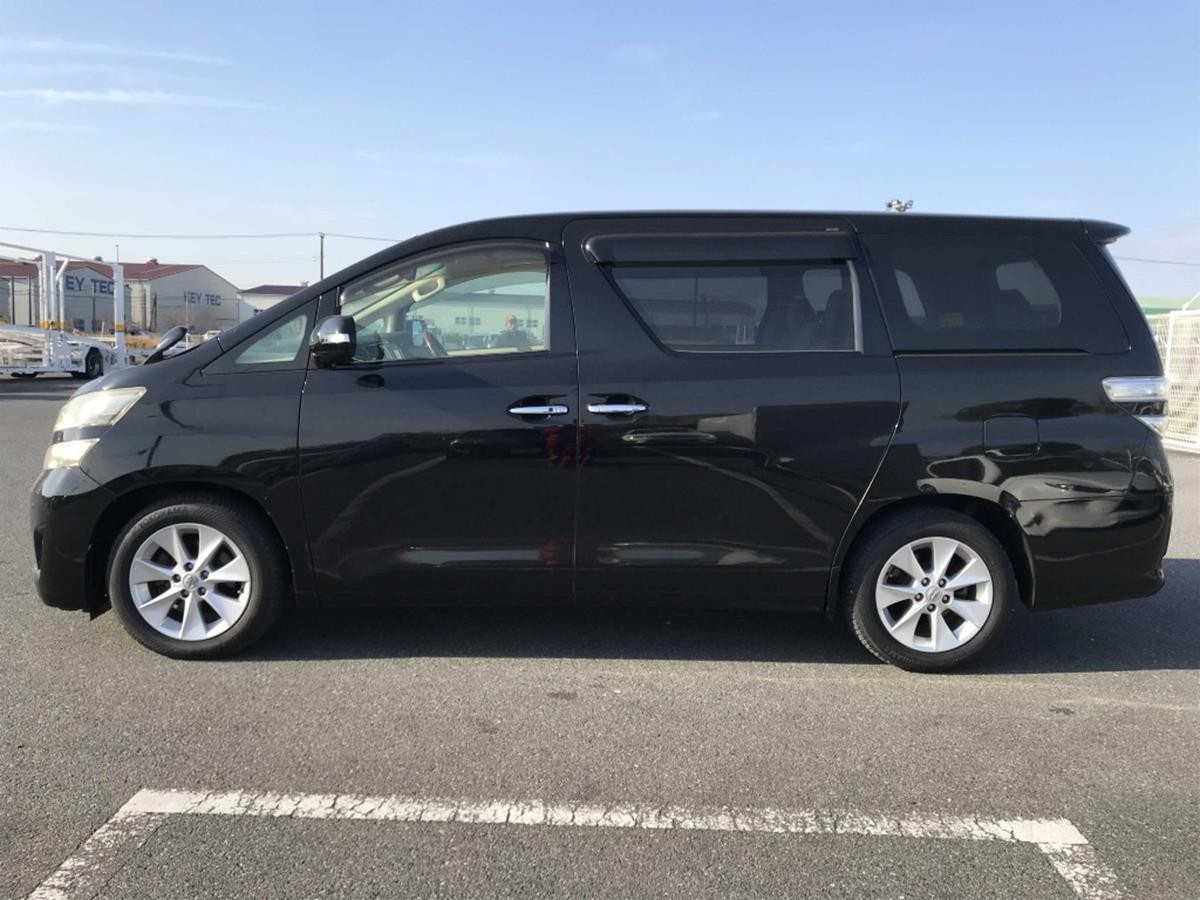Used Toyota Vellfire for sale - 77368825: Photo 4