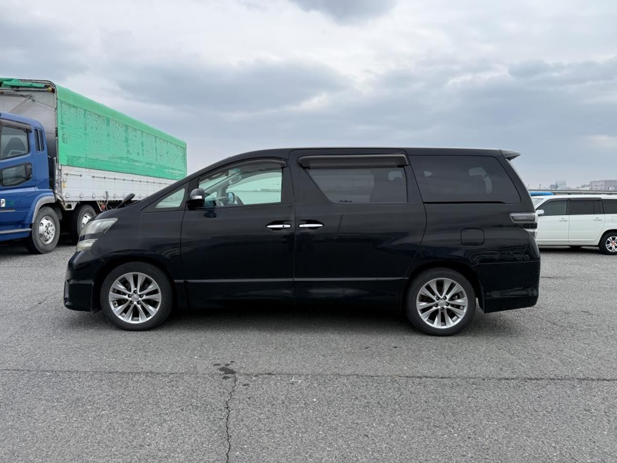 Used Toyota Alphard for sale - 77582485: Photo 3