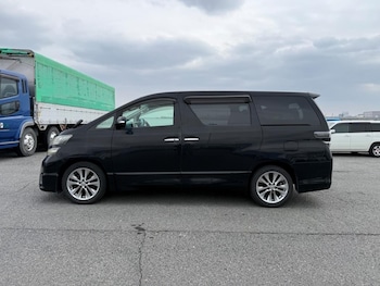 Used Toyota Alphard 2011 for sale - 77582485: Photo