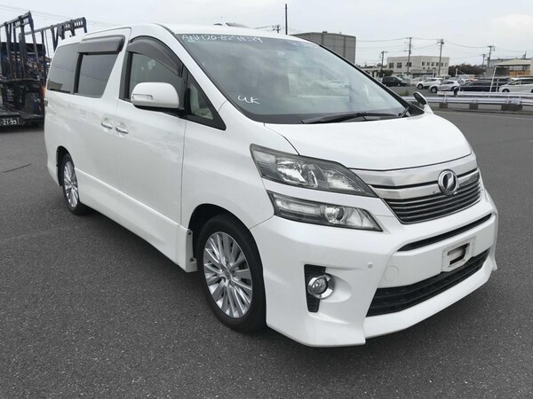 Used Toyota Vellfire for sale - 75216383: Photo 1