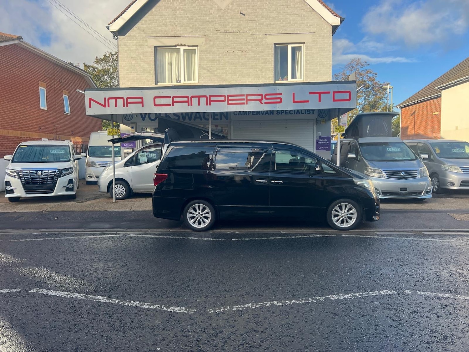 Used Toyota Alphard 2024 for sale - 76402575: Photo 1