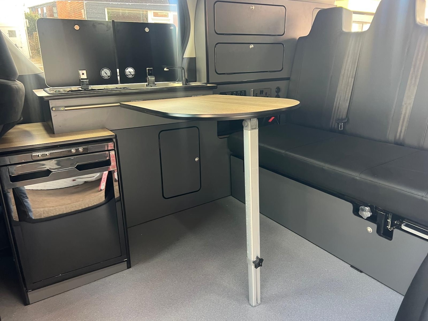 Used Toyota Alphard 2024 for sale - 76402575: Photo 3