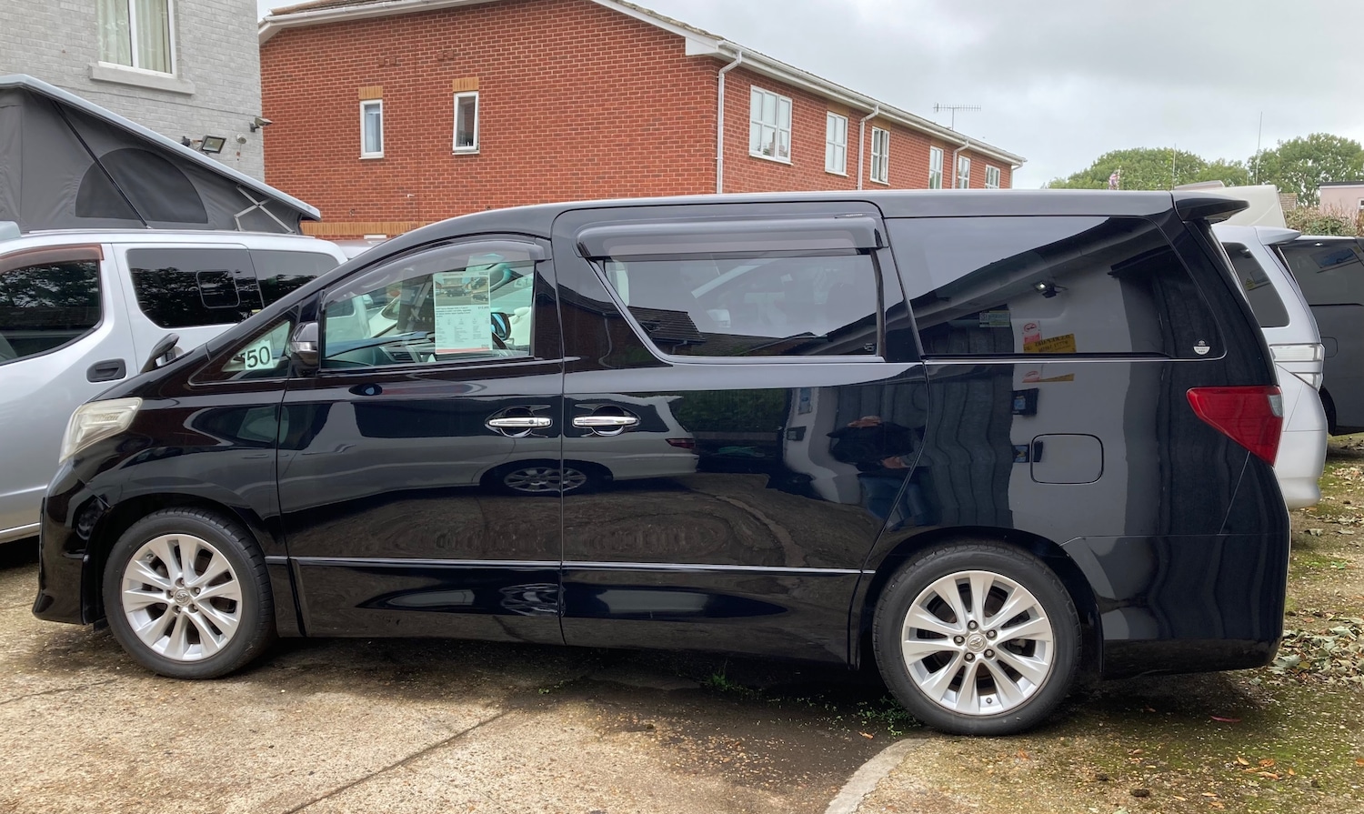 Used Toyota Alphard 2024 for sale - 76402575: Photo 32