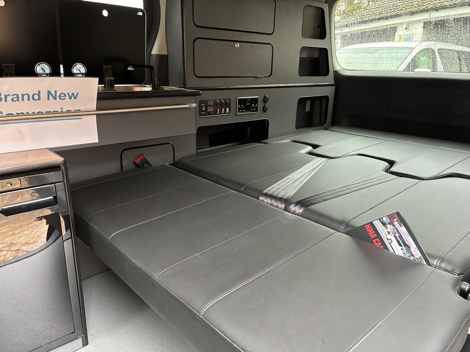 Used Toyota Alphard 2024 for sale - 76402575: Photo 39