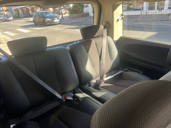 Used Nissan Elgrand 2023 for sale - 75987224: Photo 18