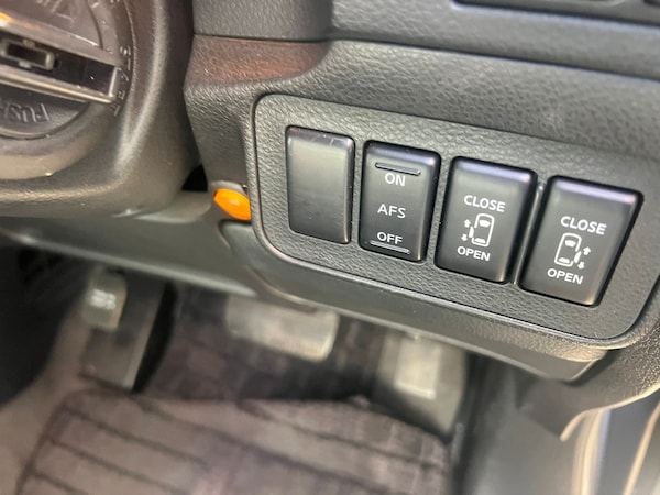 Used Nissan Elgrand 2023 for sale - 75987224: Photo 20
