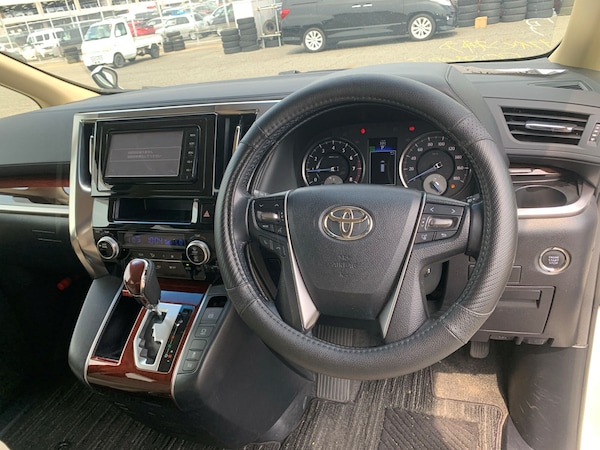 Used Toyota Alphard for sale - 75705668: Photo 10