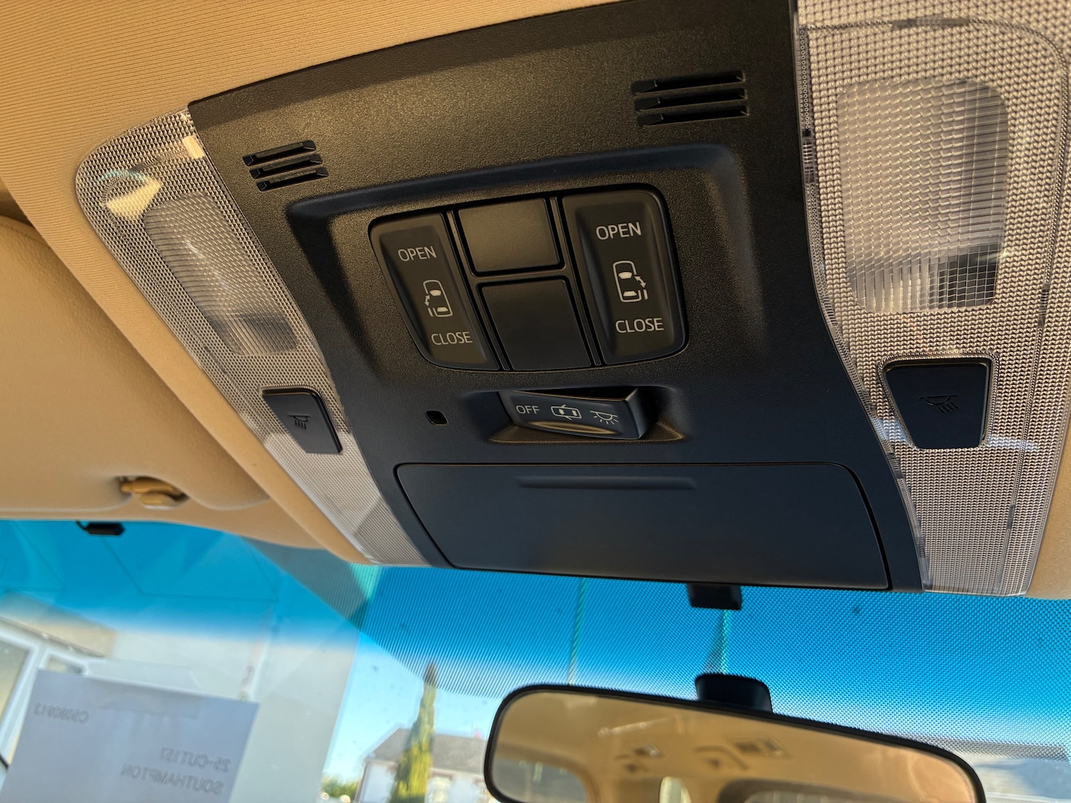 Used Toyota Alphard for sale - 75705668: Photo 28