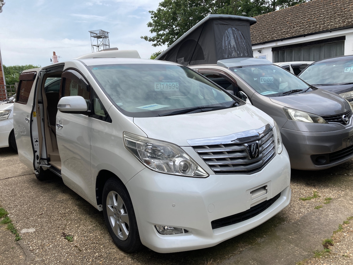 Used Toyota Alphard 2025 for sale - 76647318: Photo 3