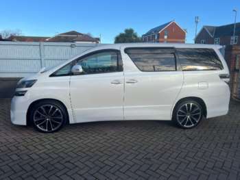 Used Toyota Vellfire 2011 for sale - 73493697: Photo