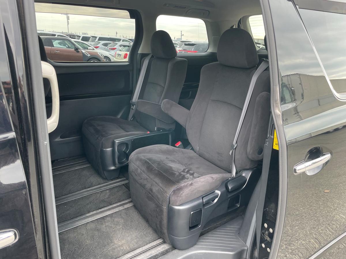 Used Toyota Vellfire for sale - 76416487: Photo 11