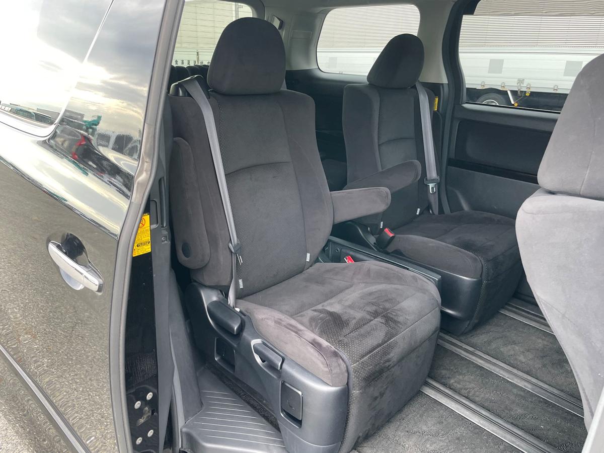 Used Toyota Vellfire for sale - 76416487: Photo 14