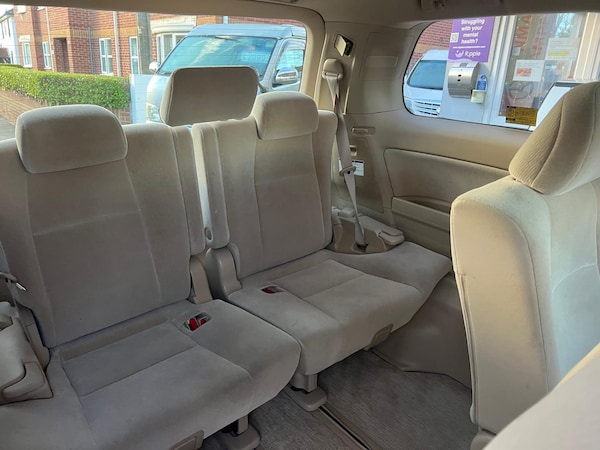 Used Toyota Alphard for sale - 72687115: Photo 15