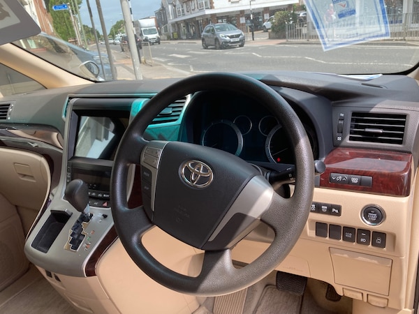 Used Toyota Alphard for sale - 72687115: Photo 23