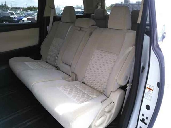 Used Toyota Vellfire for sale - 76057848: Photo 3