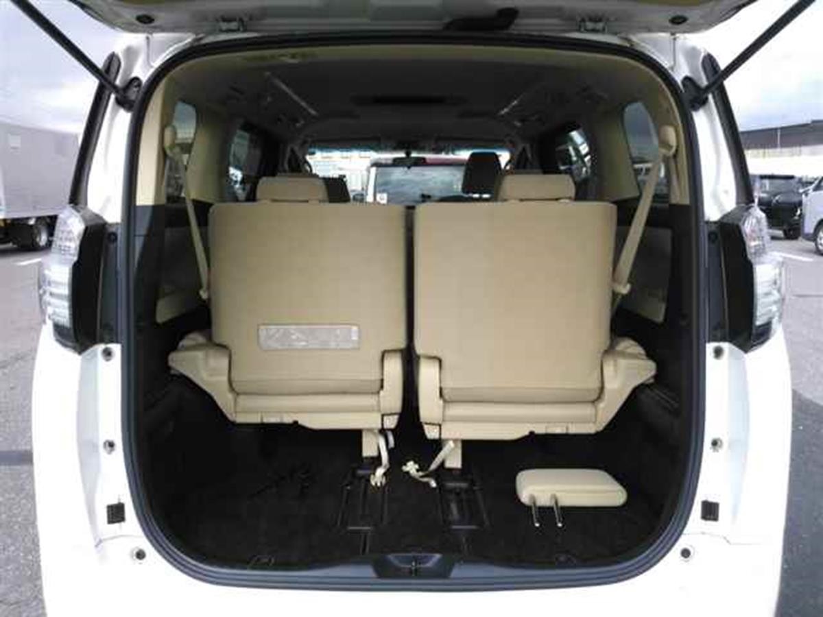 Used Toyota Vellfire for sale - 76057848: Photo 9