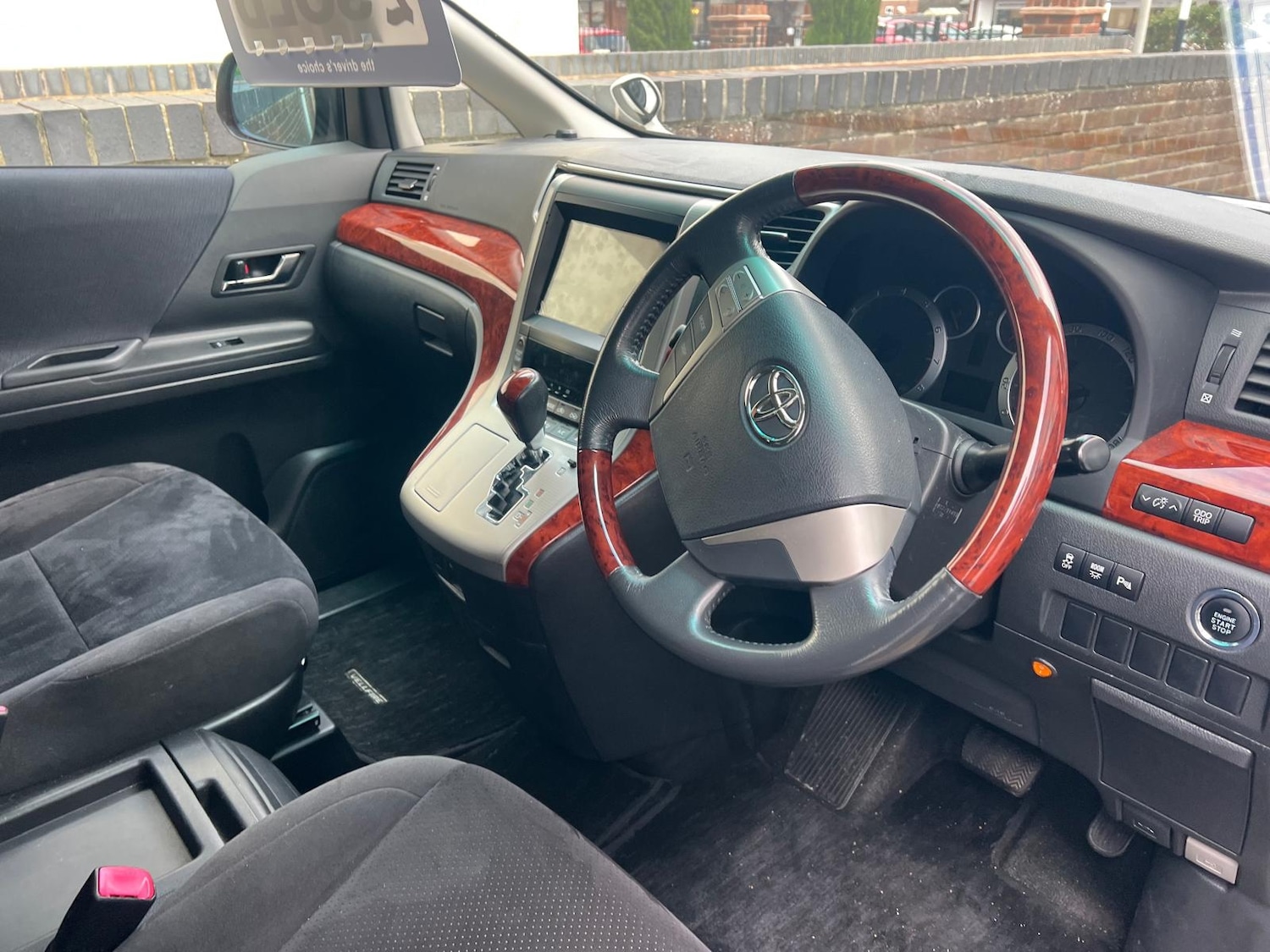 Used Toyota Vellfire 2024 for sale - 76453689: Photo 10