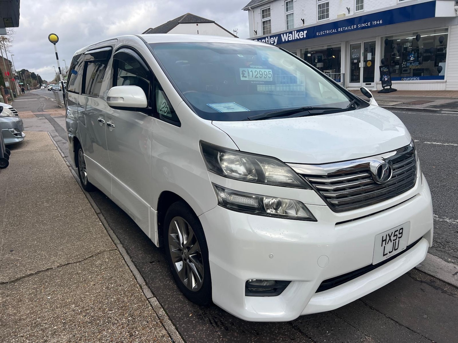 Used Toyota Vellfire 2024 for sale - 76453689: Photo 13