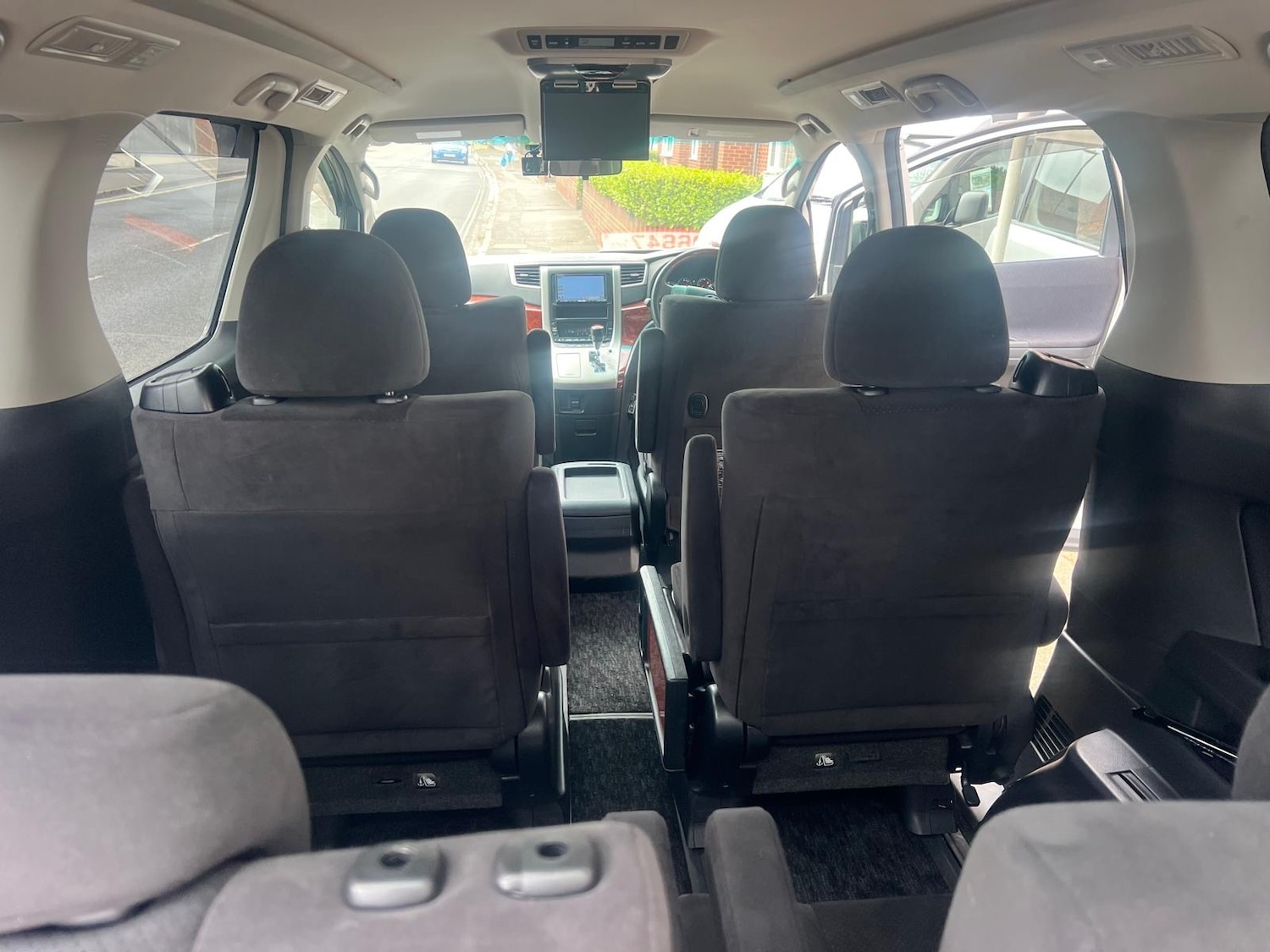 Used Toyota Vellfire 2024 for sale - 76453689: Photo 18